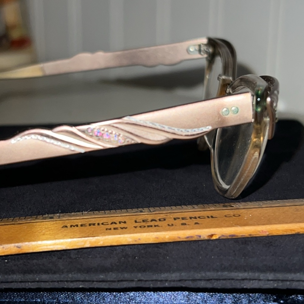 Vintage cat eye USA eyeglasses frames 44-18 5 1/4 - Picture 5 of 8